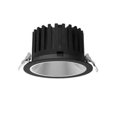 China 4000 Lumen Modern Led Cob Downlight Anti Glare Aluminum Silver Led Downlights 6 Inch 40W With Lens for sale