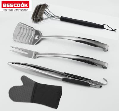 China Factory Direct Sale 5Pcs Easily Cleaned Stainless Steel Barbecue Tool Kit With Brush For BBQ Grill for sale