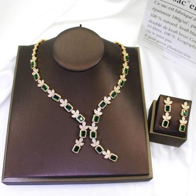 China FASHIONABLE Dubai Saudi Arabia High Quality Luxury Trapezoidal Gold Plated Bride Wedding Jewelry Set Tabora Jewelry Zircon Choker for sale