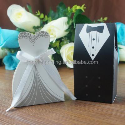 China Wholesale Recyclable Groom And Bride Wedding Favor Candy Box In China for sale