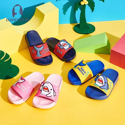 China Luofu Children's Slippers Summer Breathable Boys And Girls EVA Material Cute Cartoon Kids Sandals 2021 for sale