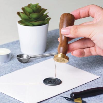 China Customized Logo Personalized Wedding Invitation Wax Seal Stamp Seal Letter Wax and Sealing Stamps Envelope Invitations for sale