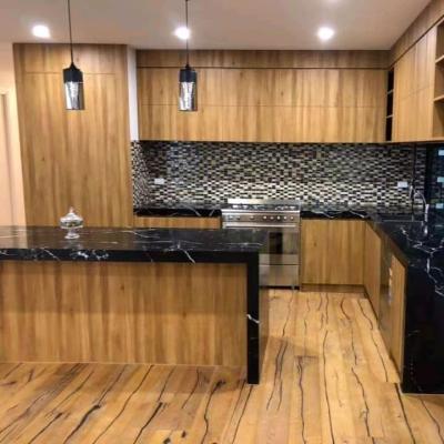 China Durable White Cut To Size Calacutta Kitchen Quartz Countertops Calacatta Quartz Vanity Tops White Quartz Flooring for sale