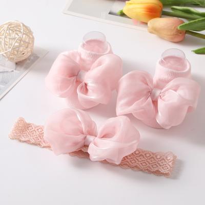 China Princess Spring Autumn New Born Baby Socks Seasonal Arrival Color Sheer Lace Bow Headband Breathable Anti Slip With Matching Set Of Socks for sale