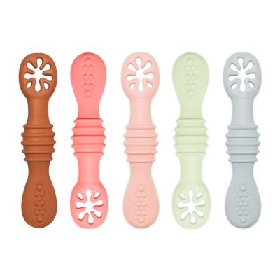 China BPA Free Baby Spoon Set New One Piece Bpa Free Baby Led Baby Silicone Feeding Spoon for sale