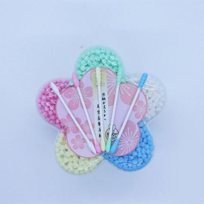 China Q soft and gentle tips cosmetic ear swab lipstick cleaning stick cleaning swab for sale