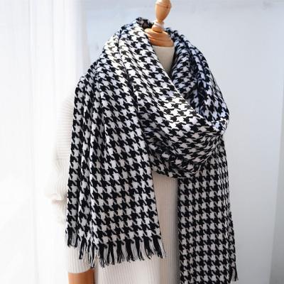 China Soft 100% Casual Warm Houndstooth Pashmina Scarves Shawl Black Wool Scarf White Soft Fashion Long Cape Scarf Hijab for sale