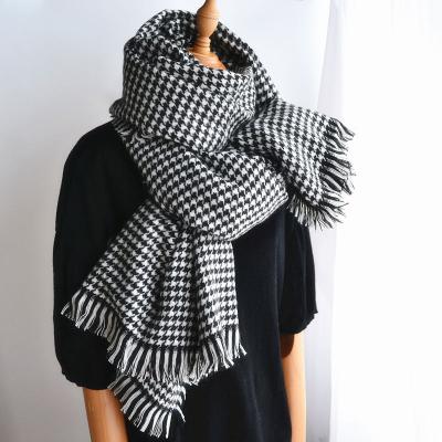 China Faux Cashmere Soft Shawl Thick Scarves Fall And Winter Acrylic Tassel Scarf Houndstooth Pashmina 100% Acrylic Casual Scarves Woven for sale