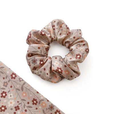 China 2021 Brown Flower MOQ 1 Custom Silk Elastic Women's Silk Hair Scrunchies 2021 News Soft And Smooth Pieces 21MM for sale