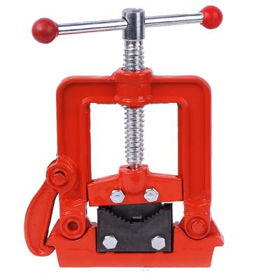 China Durable Hicen 10-165mm Heavy Duty Hinged Vise For Pipe Bench Screw Pipe Vice For Pipe Clamp for sale