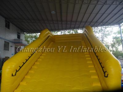 China Circuito de carreras azul inflable de la bola de Zorb del campo de nieve de los juguetes de los niños con el tapón en venta