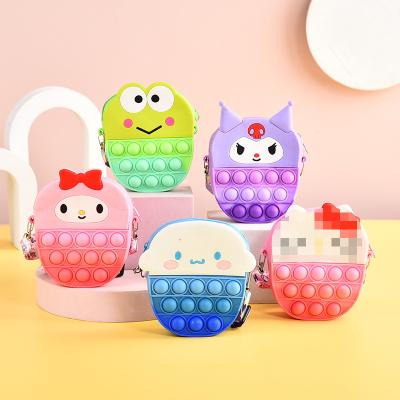 China 2023 Popular New Silicone Bag Bunny Mini Cute Kids Crossbody Coin Rat Exterminator Press Purse for sale