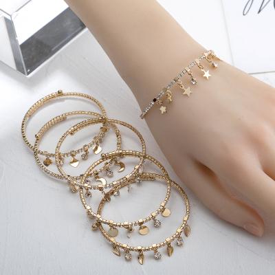 China Fashionable Cheap Rhinestone Bracelet Friendship Jewelry China Wholesale Gold Heart Adjustable Bracelet Women Charms With Tassel for sale