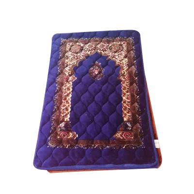 China Custom non-slip soft prayer rug 100%polyester pvc good quality anti-fatigue rug print reversible muslim rug for sale