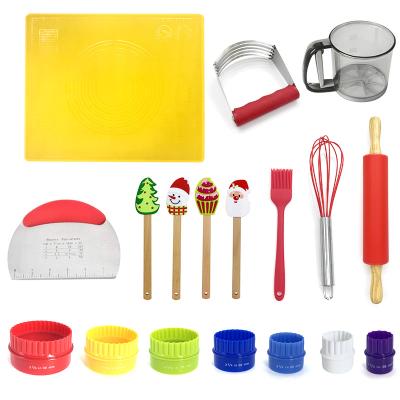 China 2021 Disposable Baking and Pastry Tools Christmas Baking Tools Baking Accessories Ready to Ship Cooking Tools for sale