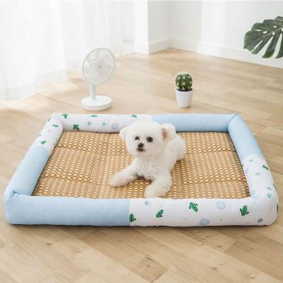 China Brand New Cooling With Gel Covering Mattress Dog Soothing Cooling Mat For Blue And White Wholesales for sale