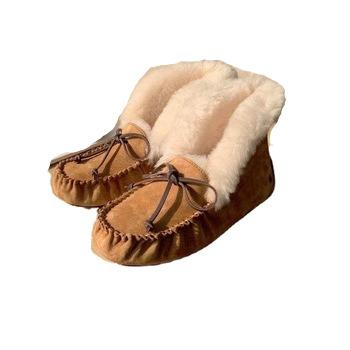 China Fashion Trend Real Sheep Fur High Quality Warm Suede Cowhide Custom Made Winter Women Ladies Moccasin Shoes for sale