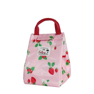 China Custom Logo Design Waterproof EPE Foam Lining Insulated Food Cooler Bag Made From Waterproof Polyester Lunch Box Bag For Kids for sale