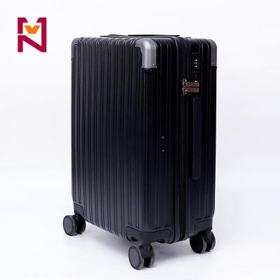 China Outdoor Customizable Silent Wheels Luggage Drop Shipping Suitcase Travel Trolley Luggage Sets With Metal for sale