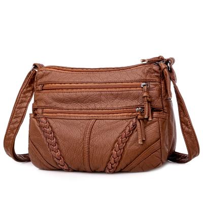 China PORTABLE Cross-body bag for women 2021 new fashion bag for women single-shoulder soft leather large capacity bag for middle-aged for sale