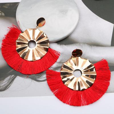 China New Arrival Simple Golden Circle Alloy Drop Earrings Multicolor Silk Line Spike Tassel Earrings Fan Shape for sale