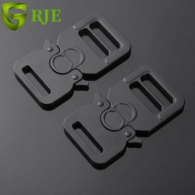 China Apparel Factory OEM Backpack Buckle Garment Briefcase Luggage Accessories Black Quick Release Buckle for sale