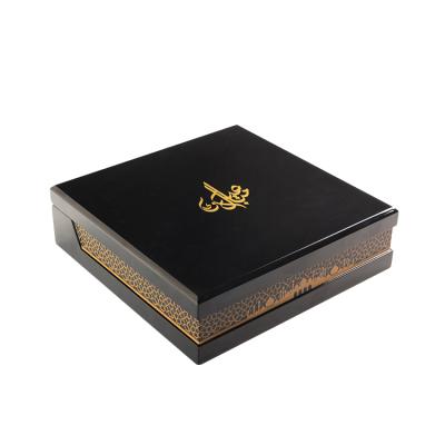 China Handmade Custom Logo Star Luxury Hot Stamping Luminous Paper Gift Box For Dates Moon Cake Chocolate Candy Collecting Paper Box for sale