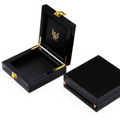 China Ppular in Middle East Luxury High Quality Black Lacquer Wooden Jewelry Box for sale