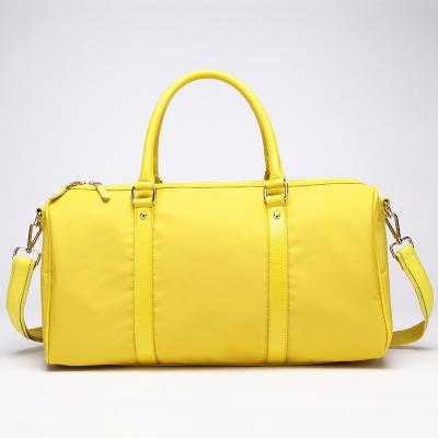 China Fashion Large Capacity Duffle Bags Sports Yoga Gym Travel Bag Genuine Leather Unisex Yellow for sale