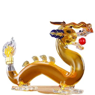 China High Quality Blown Glass Dragon Shaped Whiskey Decanter, Liquor Wine Decanters Whiskey Hand Decanter For Gift for sale