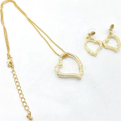 China Wholesale Vintage Jewelry Zircon Gold Plated Heart Necklace Set for sale