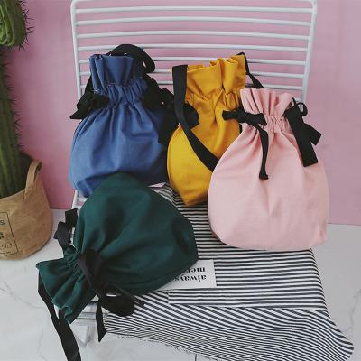 China Factory direct sales tied bow single shoulder bag of pure color canvas art and art with water slant for sale