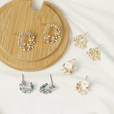 China Wholesale Fashion Women Earring Designs New Earrings Fashion Women Crystal Earring Colorful for sale