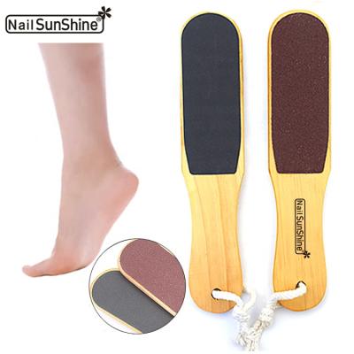 China Eco-friendly Factory Price Best Quality Wooden Handle Pedicure Foot Backrest 255mm Callus Remover Callus Remover for sale