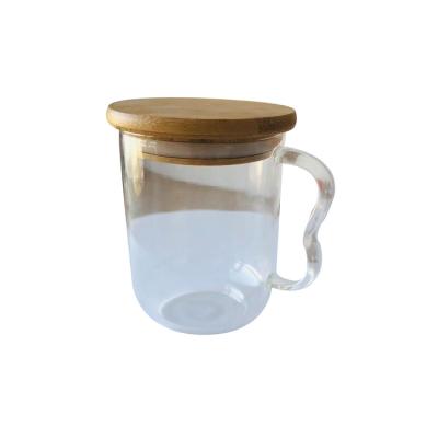 China Sustainable Glass Cup Hand Blown Heat Resistant Glass Wine Glass With Wood Lid And Handle for sale