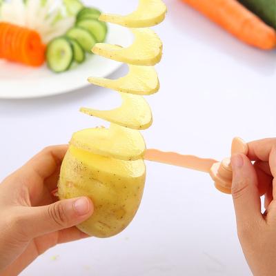 China 2021 new creative manual kitchen accessories viable spiral slicer suitable for vegetable/potato/carrot for sale