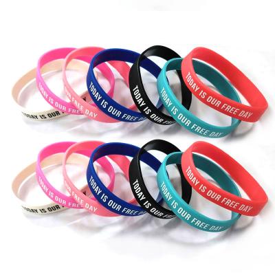 China New Waterproof Customized Thin Rubber Wristband Silicone Wristband Logo Print Silicone Bracelets Personalized With Customized Logo for sale