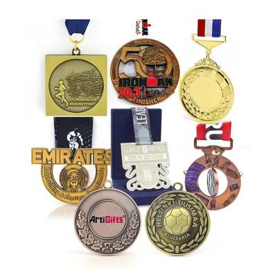 China Custom Metal Soccer Gold Souvenir Souvenirs Running Medal With Ribbon Sports Medal Marathon Custom Maker Bespoke Medals for sale