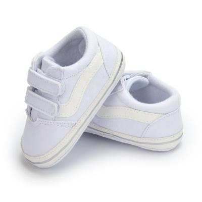 China Wholesale Baby Sneakers Breathable Canvas 0-18 Months Soled Soft Breathable Casual Newborn Baby Shoes for sale