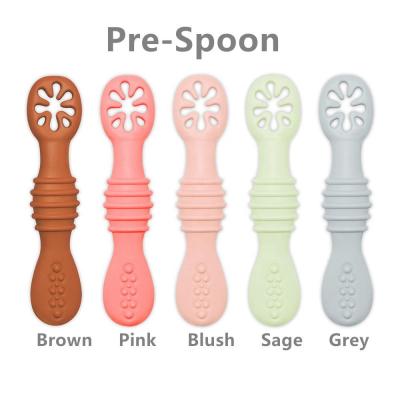 China Sustainable Food Grade Kids Silicone Custom Spoon Set Training Utensils Feeding Soft BPA Free Silicone Baby Spoon for sale