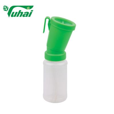 China Not Reflowable Teat Dip For Cows , 92g Green 300ml Foaming Teat Dippers for sale