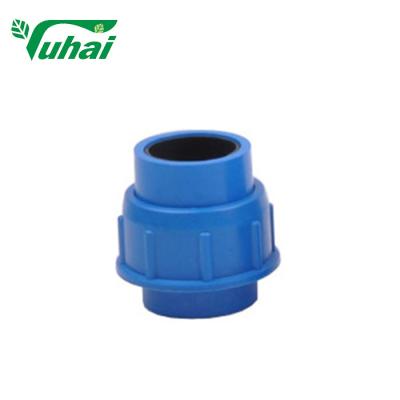 China 133.7g PA Plastic Pipe Unions 38mm Caliber 7.3 × 7.3 × 7.2cm Size for sale