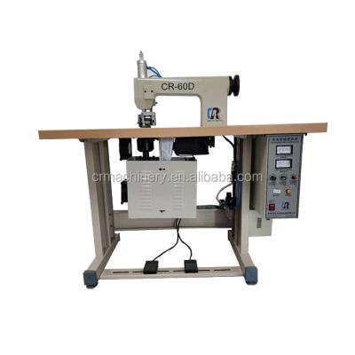 China Garment Shops Popular Ultrasonic Lace Sewing Machine For Surgical Gown Sewing Machine for sale