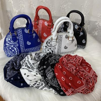 China Luxury Fashion Brands Cashew Blossom Women Handbag Bag And Hat Sets For Sale for sale