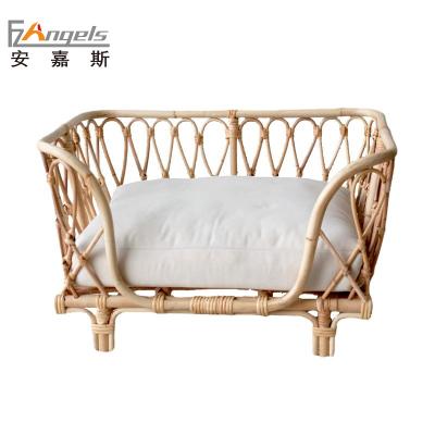 China Wholesale Natural Stocked King Craft Rattan Pet Bed Rattan House Pet Beds Pet Kennel for sale