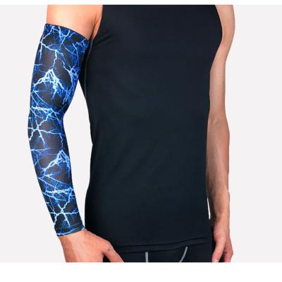 China Breathable Sports Arm Sleeve Sunscreen Breathable Arm Sleeve Basketball Mountaineering Riding Badminton for sale