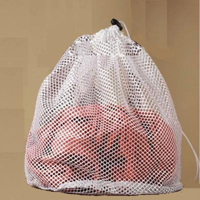 China Eco-friendly Durable Drawstring Mesh Netted Bundle Pockets Increase Polyester Wash Bags Mesh Laundry Bag for sale