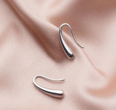 China Fashion September promotion S925 soft ginkgo earrings silver ear line long earrings wholesale for sale