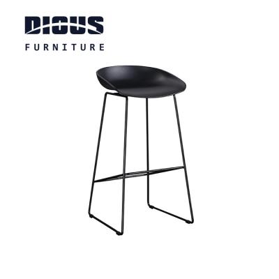 China Dious Modern Design Foldable Wooden Legs PP Seat High Bar Plastic Chair for sale