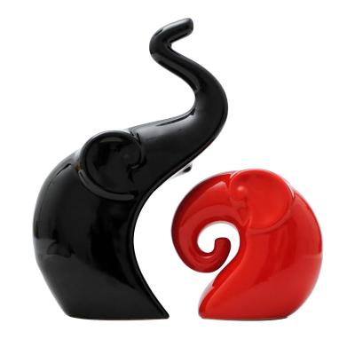 China China Creative Home Decoration Ceramic Animal Ornaments With Elephant Lovers for sale